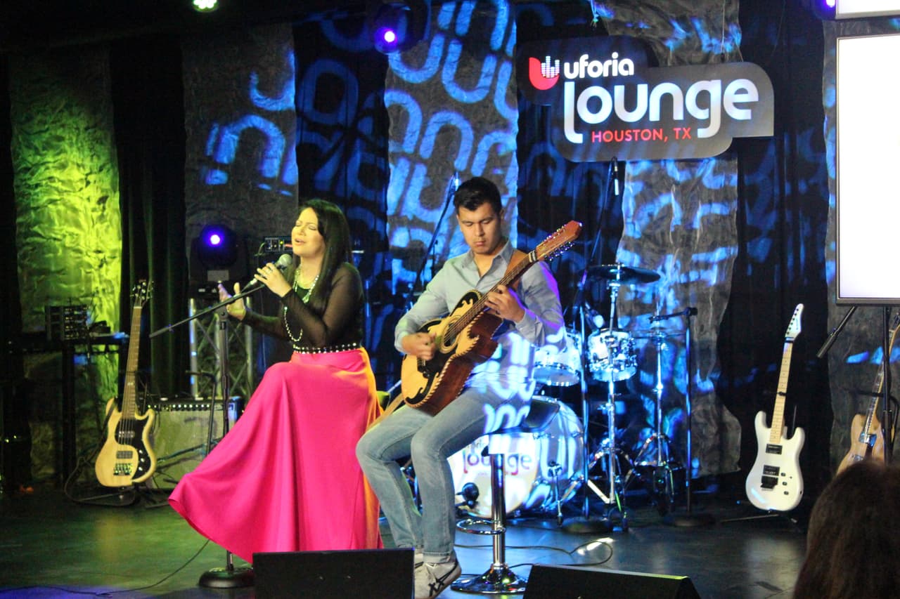 Nuevos talentos y agrupaciones se presentaron en el Uforia Music Showcase.