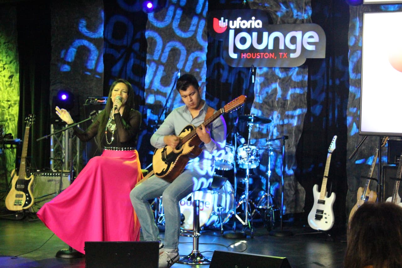 Nuevos talentos y agrupaciones se presentaron en el Uforia Music Showcase.