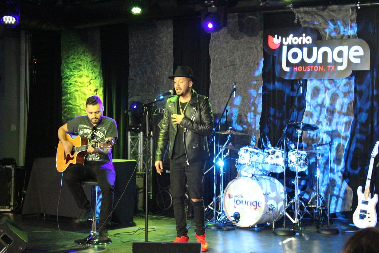 Nuevos talentos y agrupaciones se presentaron en el Uforia Music Showcase.