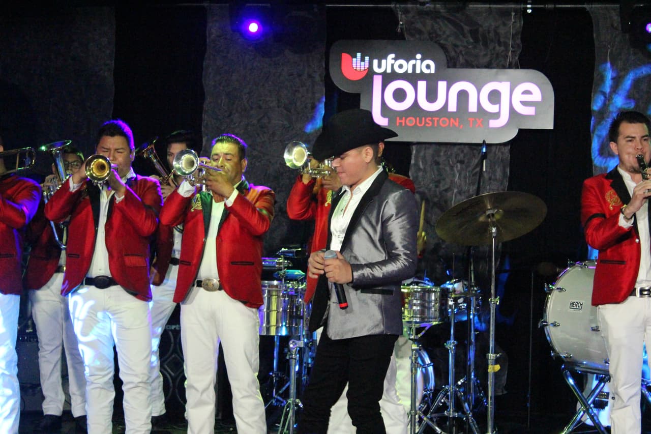 Nuevos talentos y agrupaciones se presentaron en el Uforia Music Showcase.