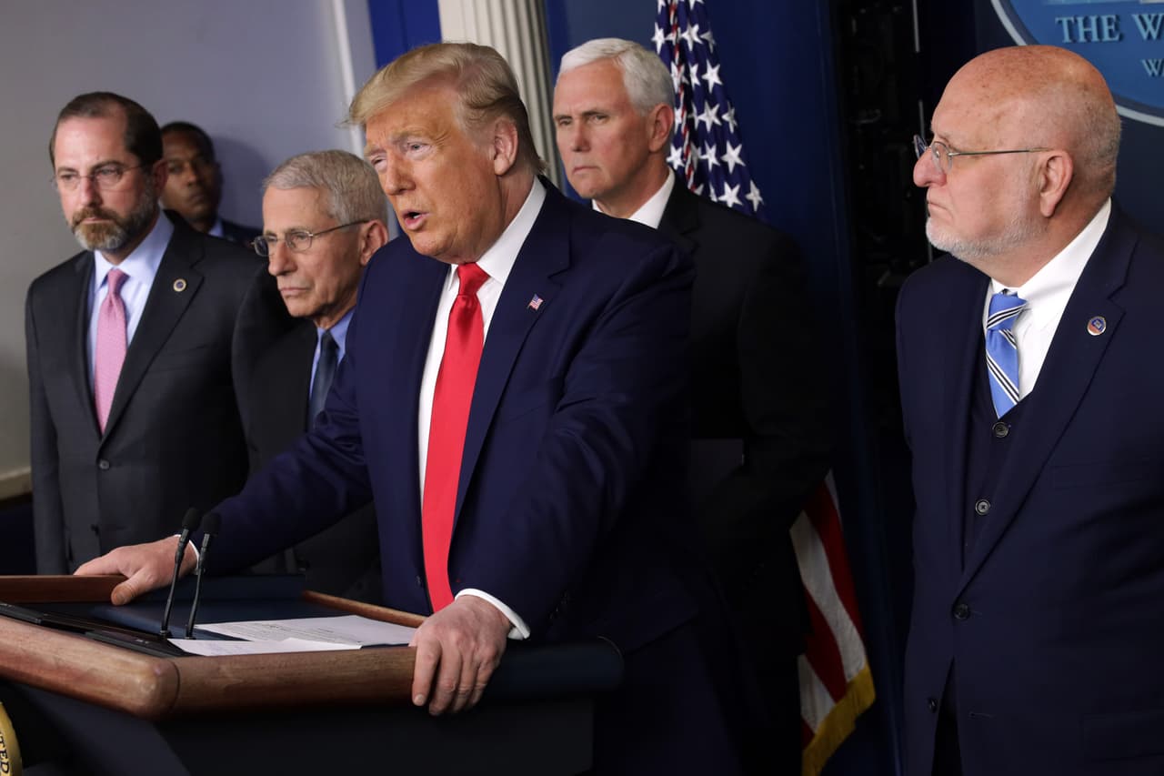 Autoridades sanitarias trabajan en un plan para reabrir EEUU: incluyen escuelas, parques y restaurantes