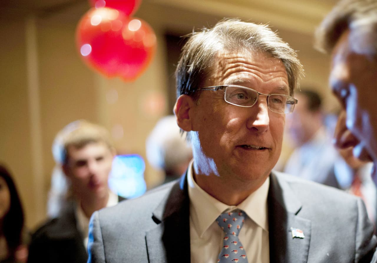 México preocupado por ley que prohíbe matrículas consulares en Carolina del Norte