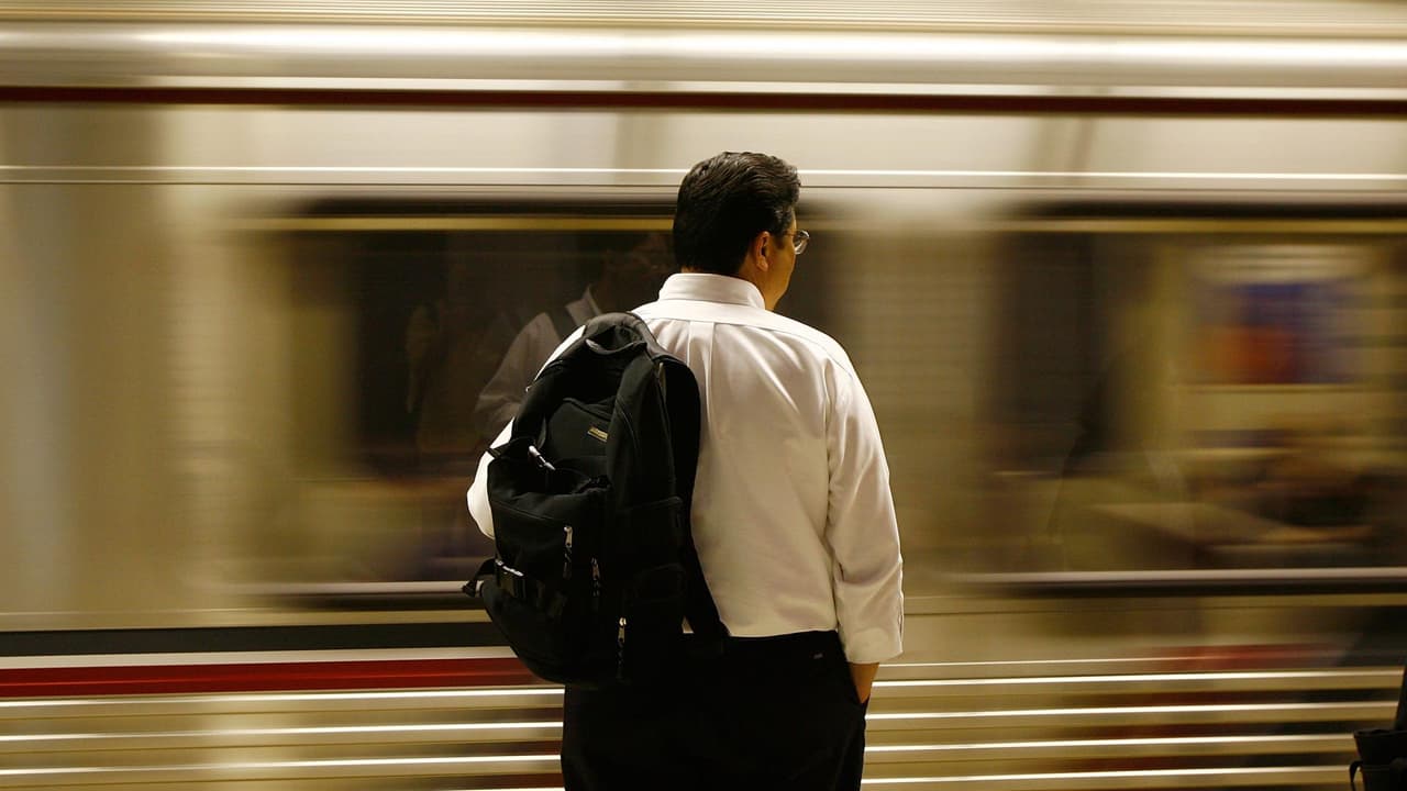 “Corremos peligro”: preocupación entre usuarios del Metro en Los Ángeles por aumento de violencia en el sistema