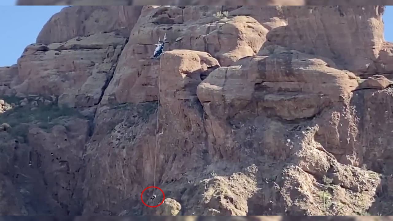 Rescatan a un excursionista en una montaña de Arizona