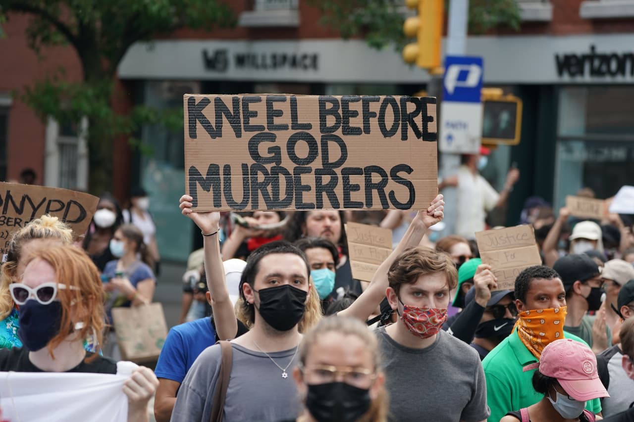 Imágenes captadas en la zona dan muestra de manifestaciones pacíficas.