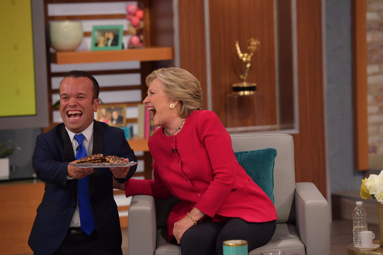 Durante su visita, Hillary Clinton comió unas galletas con chispas de chocolate.