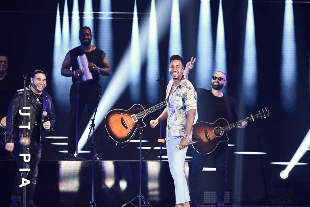 Romeo Santos, Frank Reyes y El Chaval deleitaron a todos con un momento lleno de bachata. En su performance dieron vida a dos temas: ‘Payasos’ y ‘Canalla’.