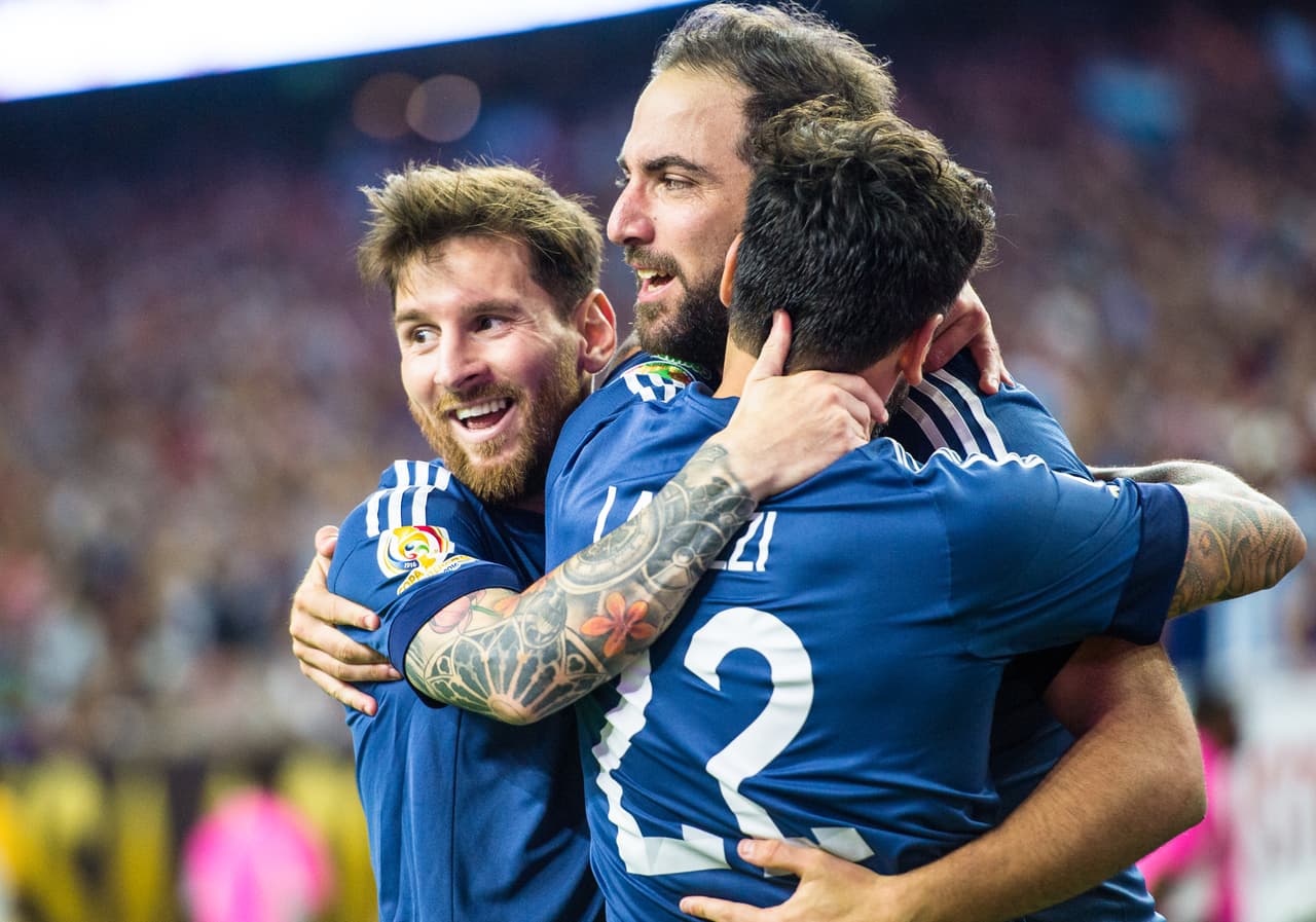 Argentina goleó 4-0 a EEUU y es finalista de la Copa América Centenario
