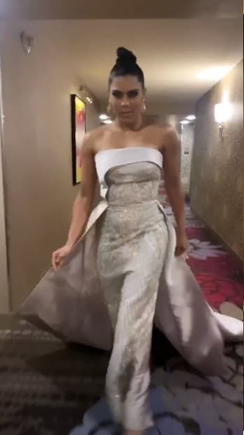 Esta fue la primera fotografía en la que reveló su look para el homenaje al artista colombiano Juanes.