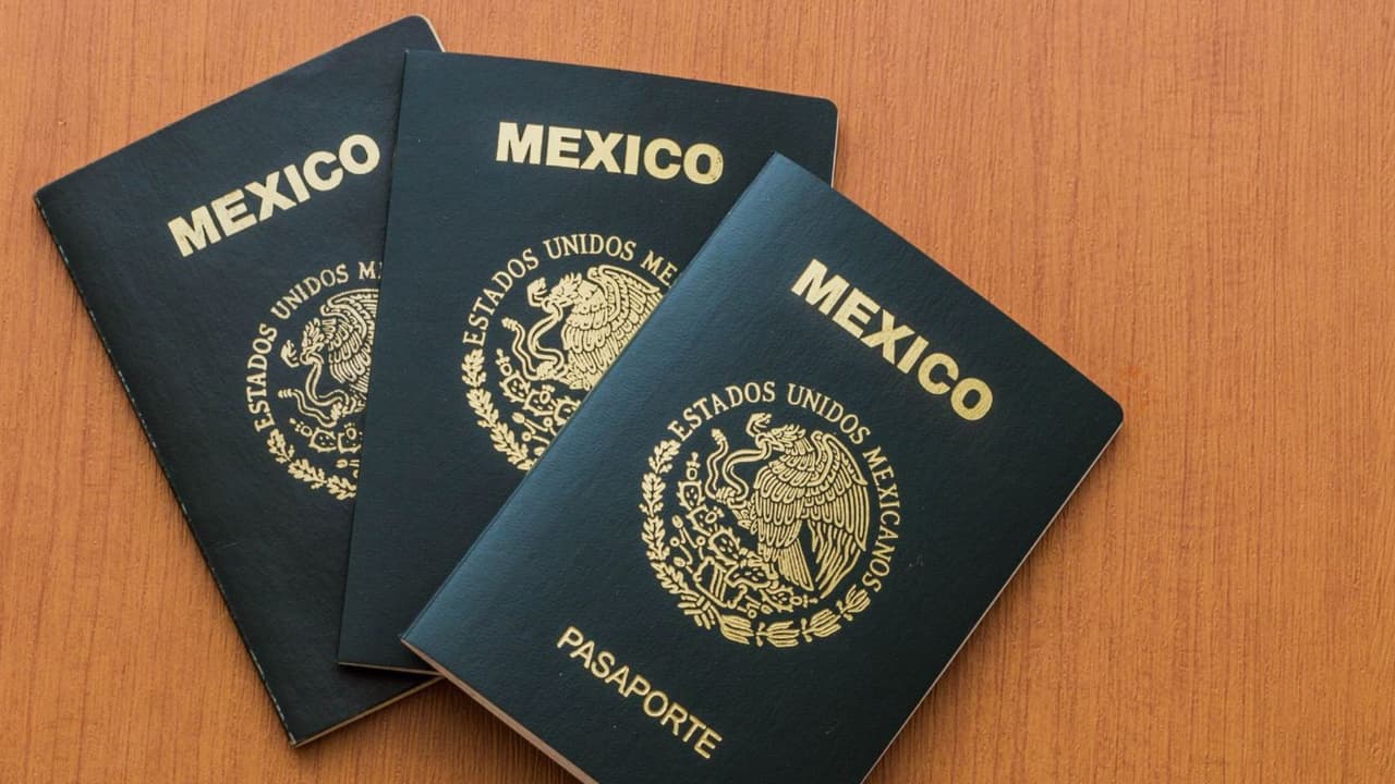 “Tuve que hacer como 10 llamadas en una semana”: denuncian falta de citas en consulado mexicano en Sacramento