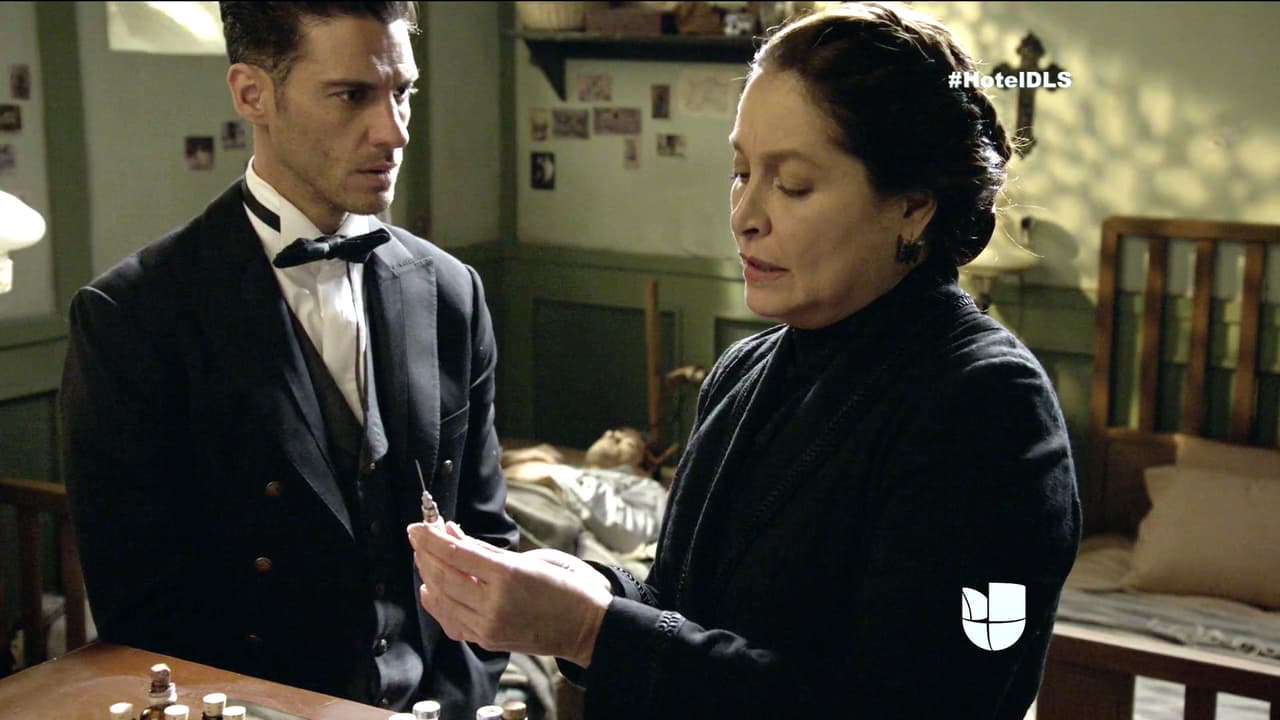 Por suerte tu madre ahora está al pendiente de tu recuperación.