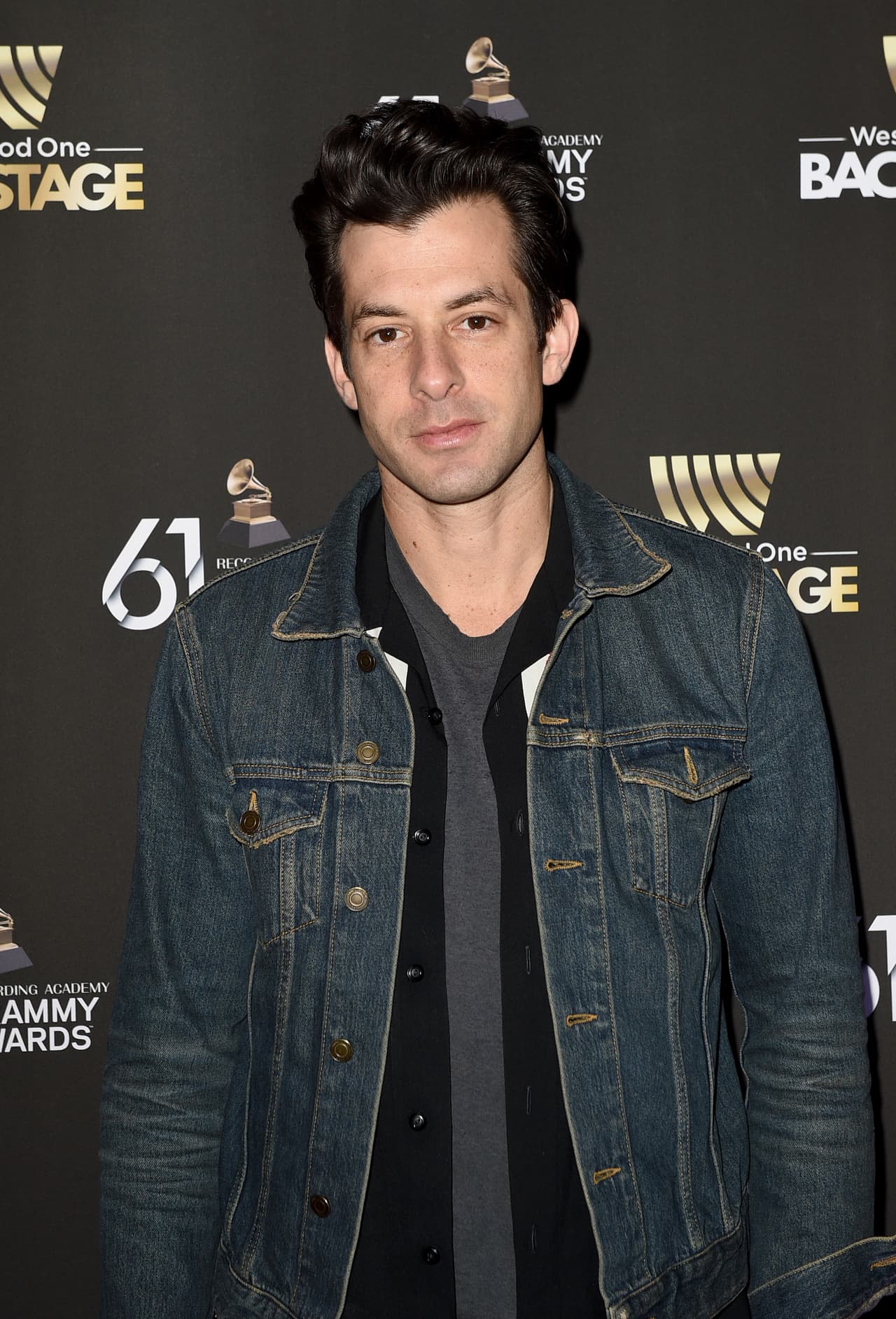 El productor musical
<b> </b>recordó que después de presentarse en la emisión matutina, regresó a su hotel y vio que sus comentarios estaban en los titulares.