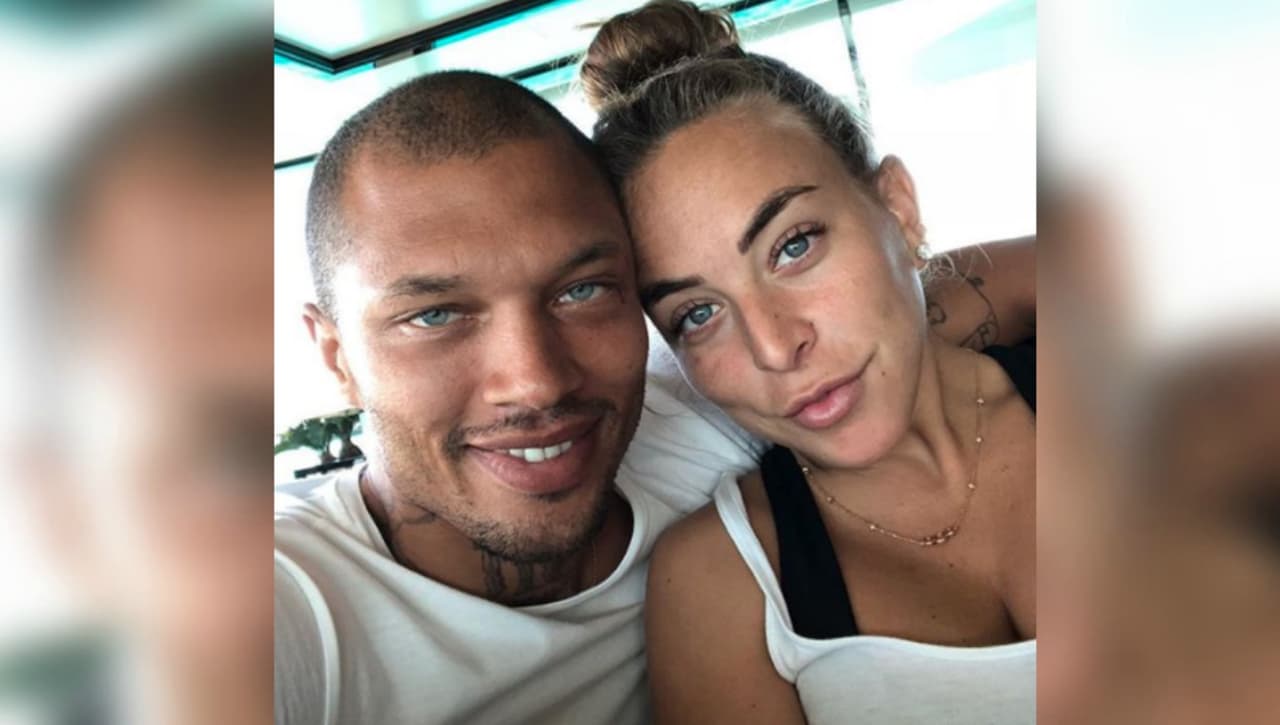 Boda exprés: se casan ya la millonaria exnovia de Marc Anthony y el ex 'preso más sexy'