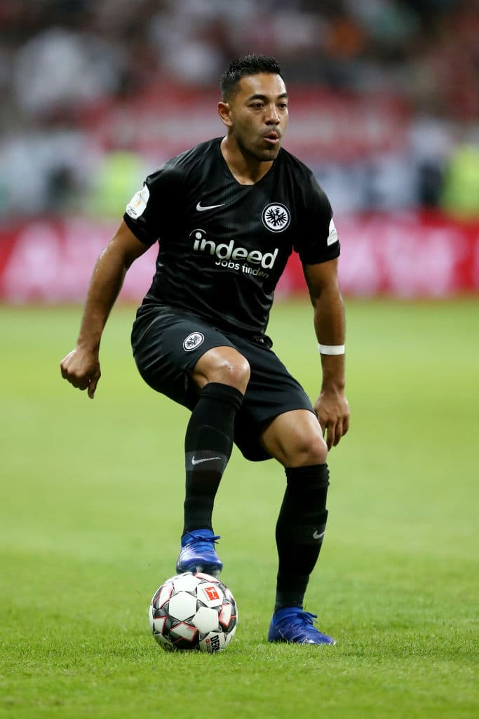 Fabián tiene la opción de ganarse a confianza en el Frankfurt o de aceptar una oferta del Besiktas, que por ahora también disputa las fases clasificatorias de Europa League.