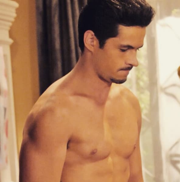 Por eso le saca varios suspiros a las chicas.