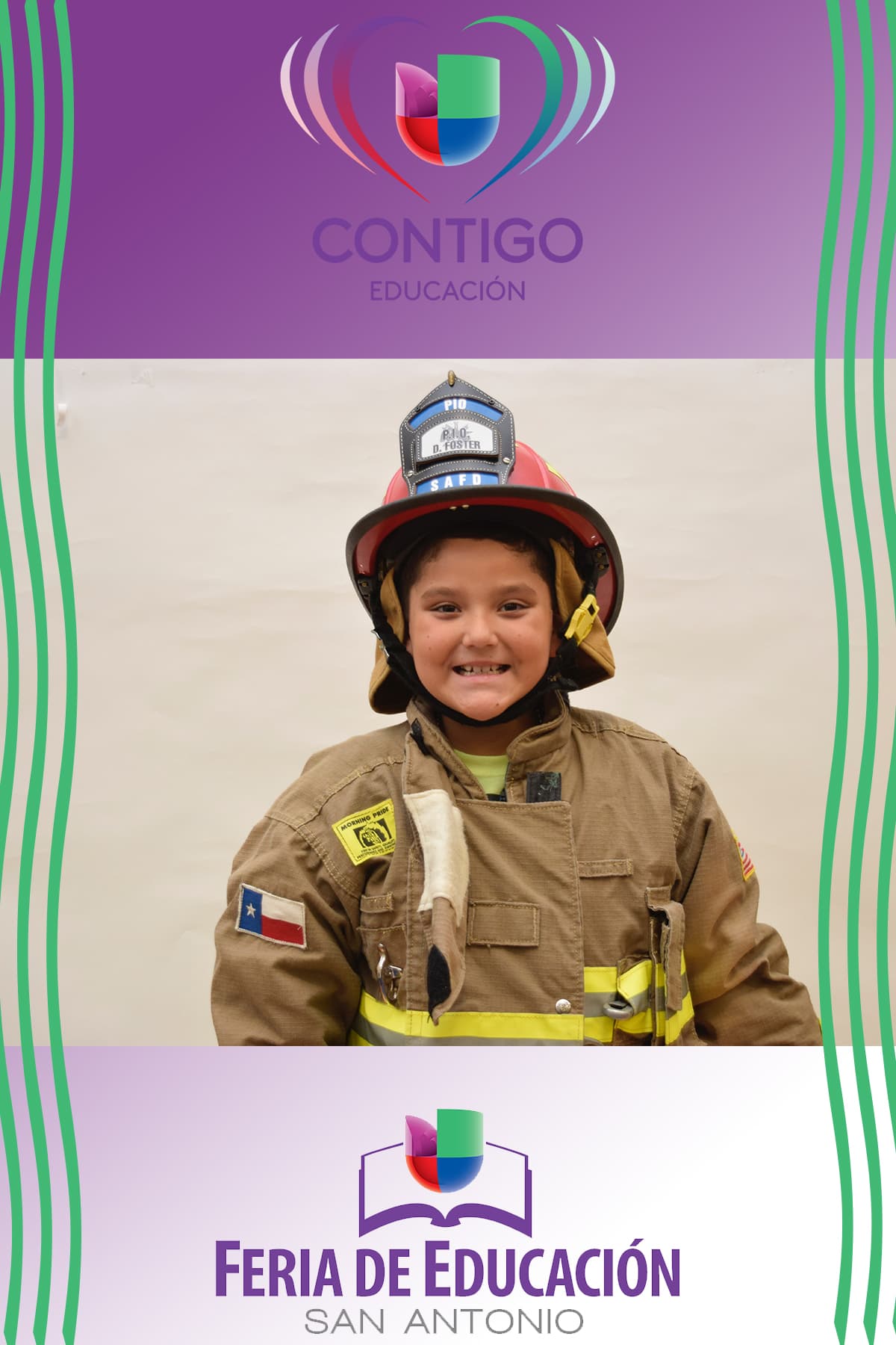 Durante la Feria de Educación San Antonio, cientos de niños se retrataron representando la profesión que les gustaría desempeñar de grandes, y seguramente sus padres podrán ayudarlos a lograr su sueño gracias a la información que recibieron durante la Feria.