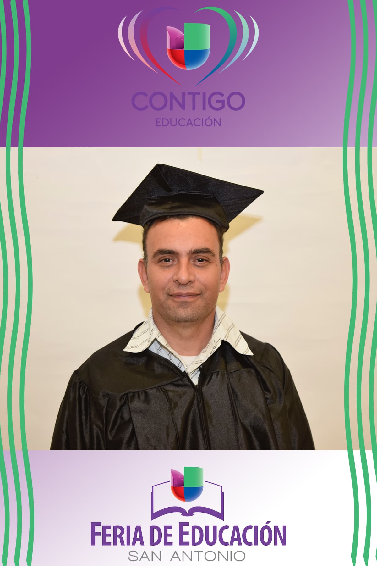 Durante la Feria de Educación San Antonio, cientos de niños se retrataron representando la profesión que les gustaría desempeñar de grandes, y seguramente sus padres podrán ayudarlos a lograr su sueño gracias a la información que recibieron durante la Feria.