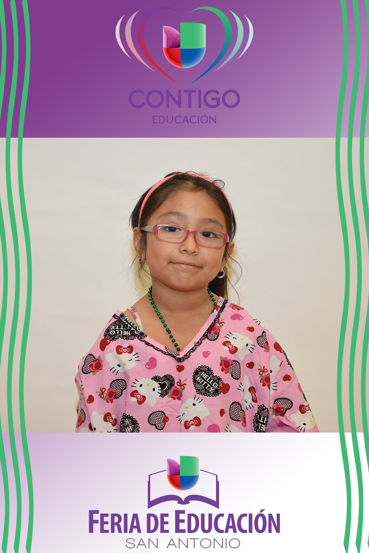 Durante la Feria de Educación San Antonio, cientos de niños se retrataron representando la profesión que les gustaría desempeñar de grandes, y seguramente sus padres podrán ayudarlos a lograr su sueño gracias a la información que recibieron durante la Feria.