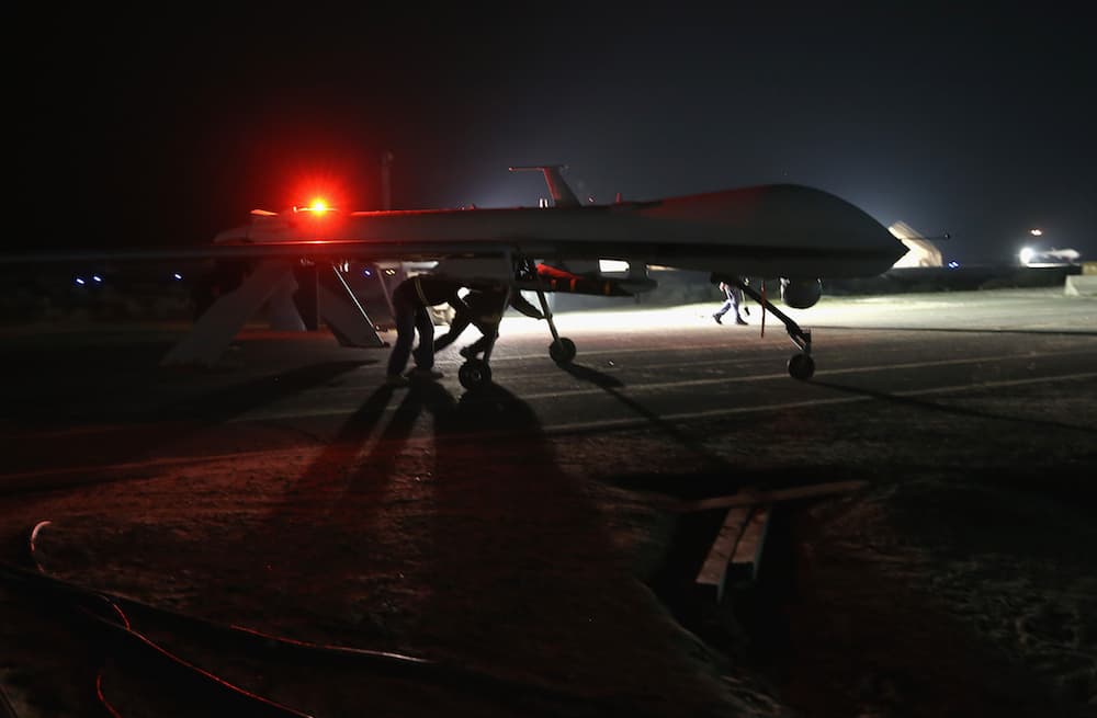 Italia autoriza bombardeos a ISIS con drones de EEUU basados en Silicia