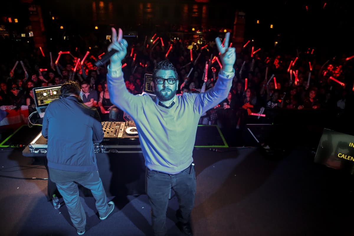 El cantante puertorriqueño Yandel llegó a Chicago en el Road to Innovation Tour de Nissan con lo mejor de su repertorio en un concierto privado en el Concord Music Hall.