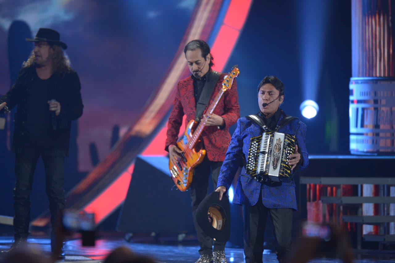 La presentación musical fue de las más ovacionadas de la noche.