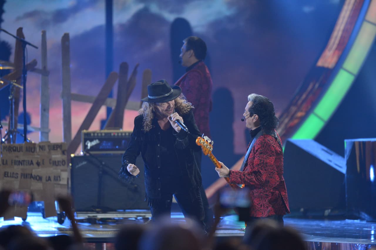 Fher interactuó de forma única con los ídolos norteños.