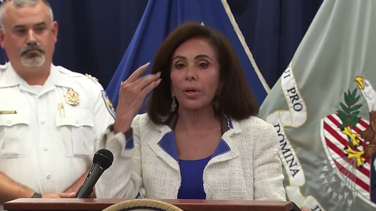 Trump critica a la fiscal Jeanine Pirro tras desestimar cargos por daño a estanque del Monumento Lincoln