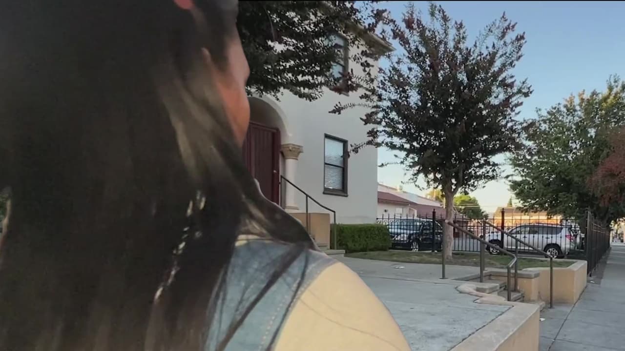 Venezolana abandonada con grupo de inmigrantes en San José narra su travesía