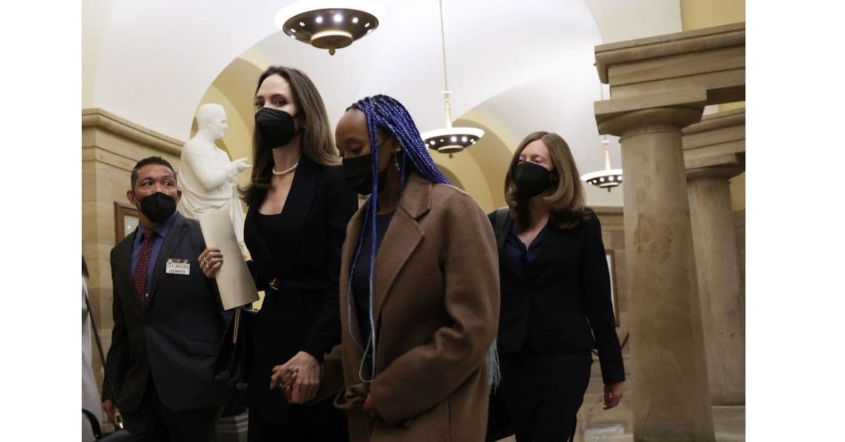 Angelina-Jolie-y-Zahara