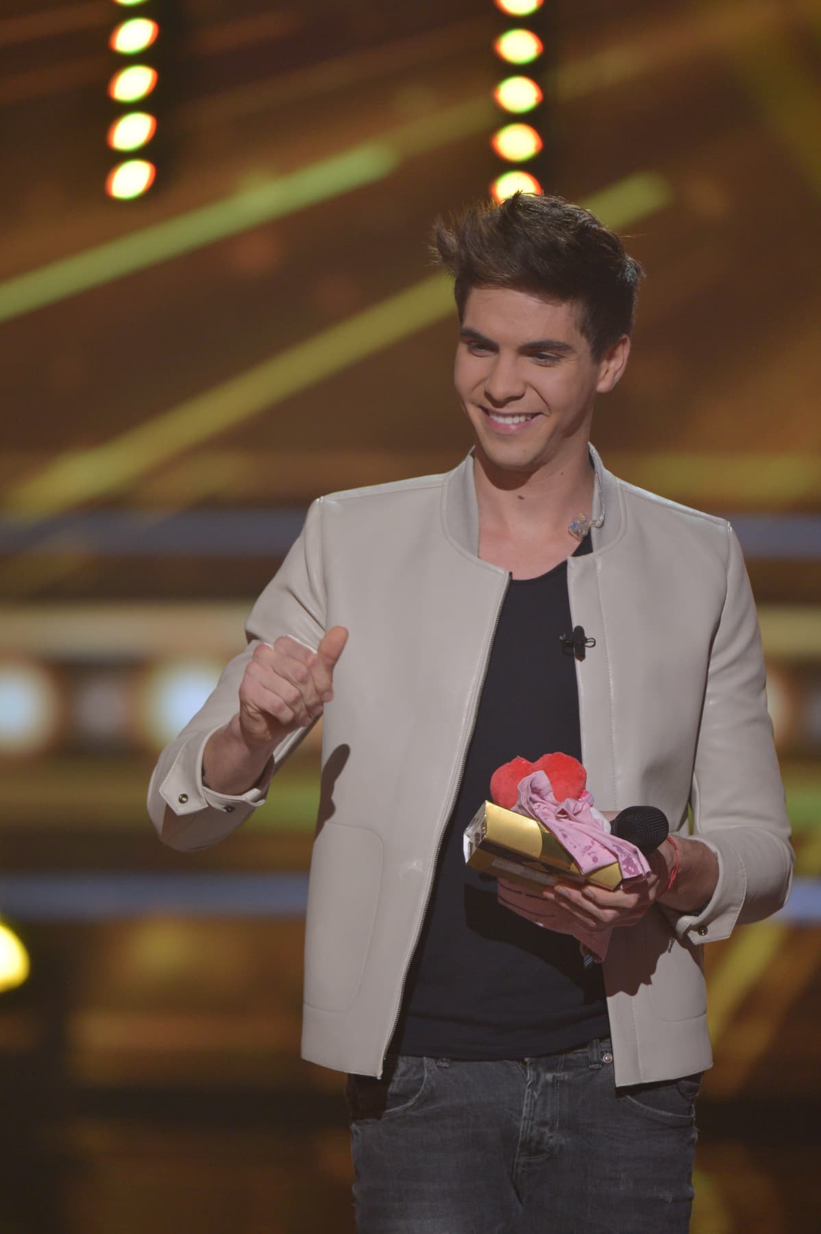 Johann se convirtió en el quinto eliminado de La Banda pero nos deja su optimismo e inigualable talento artístico que nunca olvidaremos.