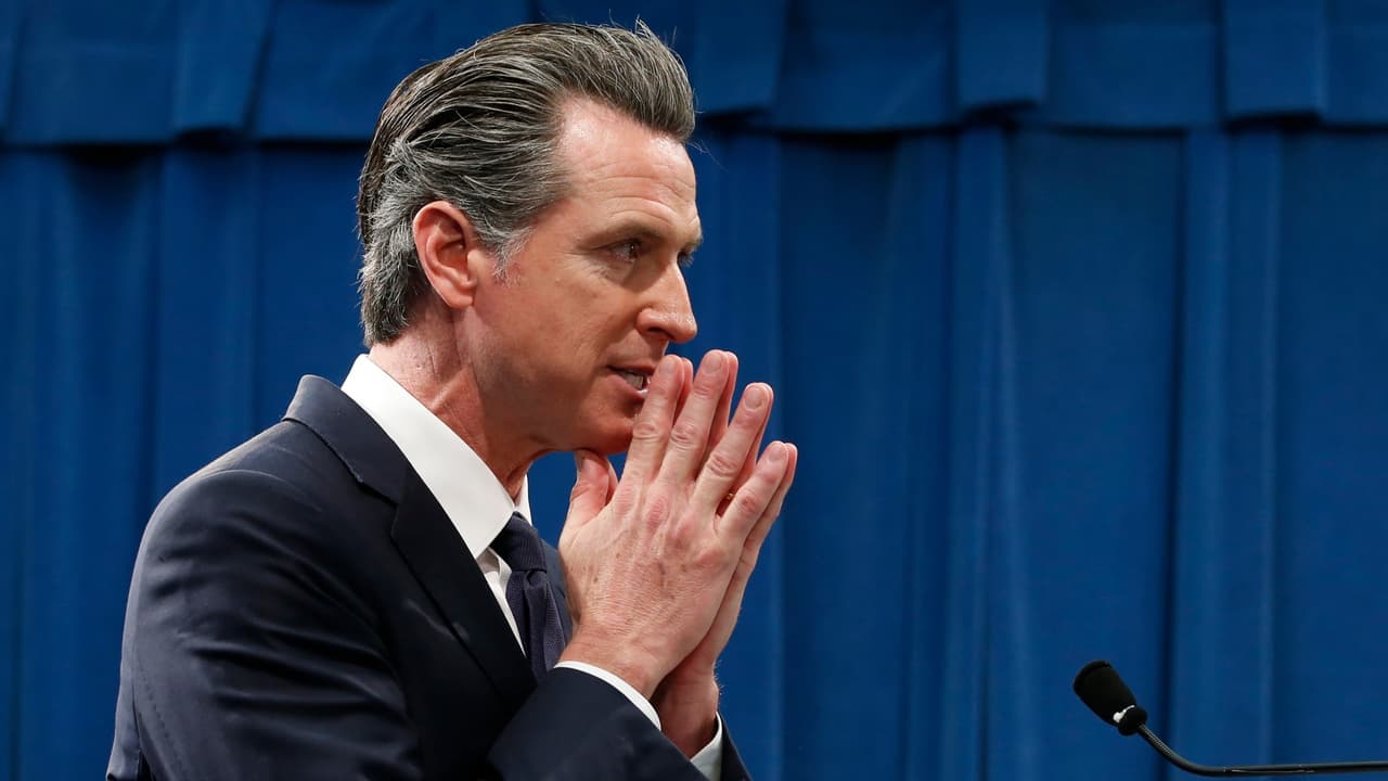 Critican el plan de Newsom para evitar los desalojos ante el coronavirus 