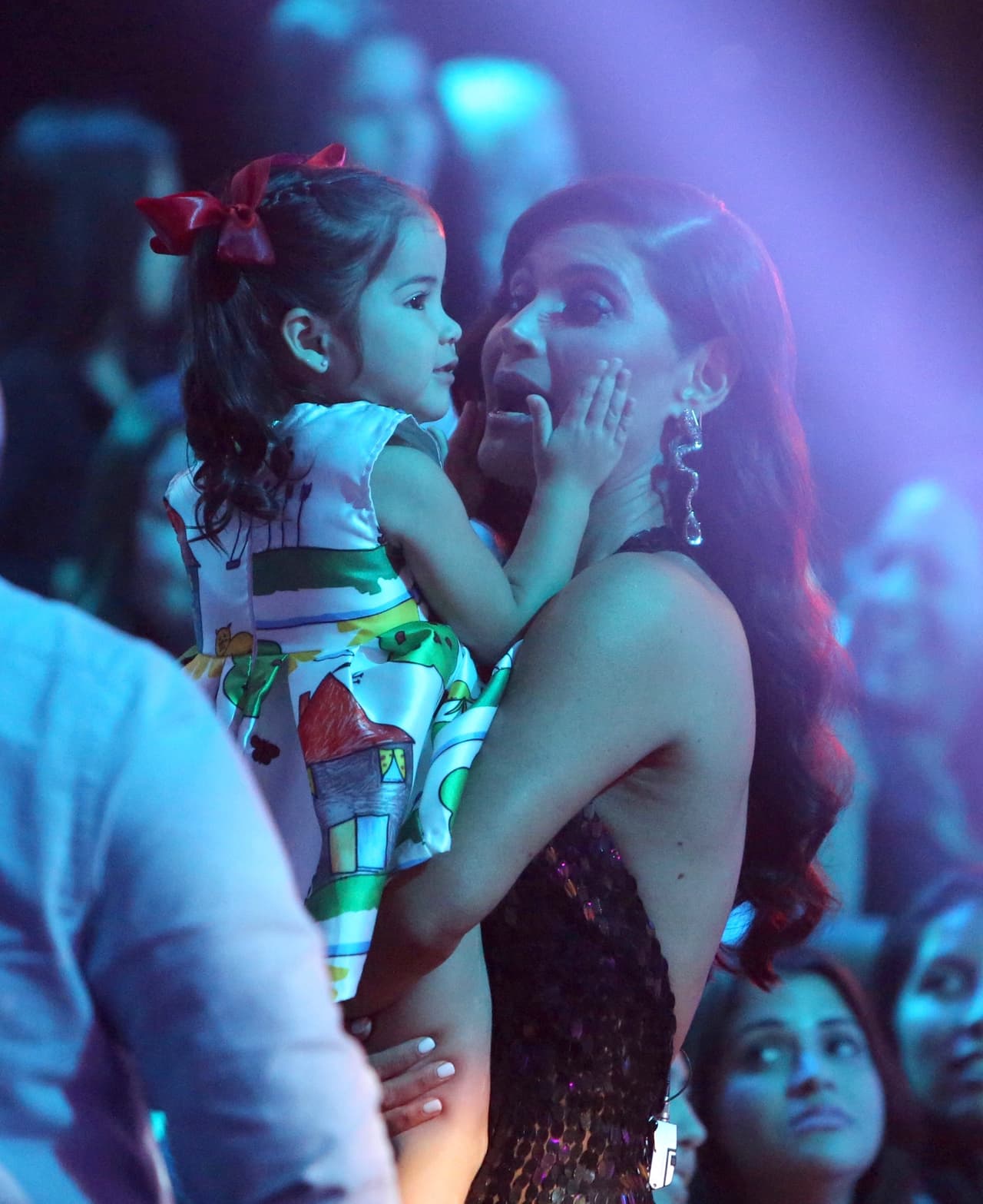 Y a Chiquinquirá Delgado la premió con uno de sus ricos ataques de amor.