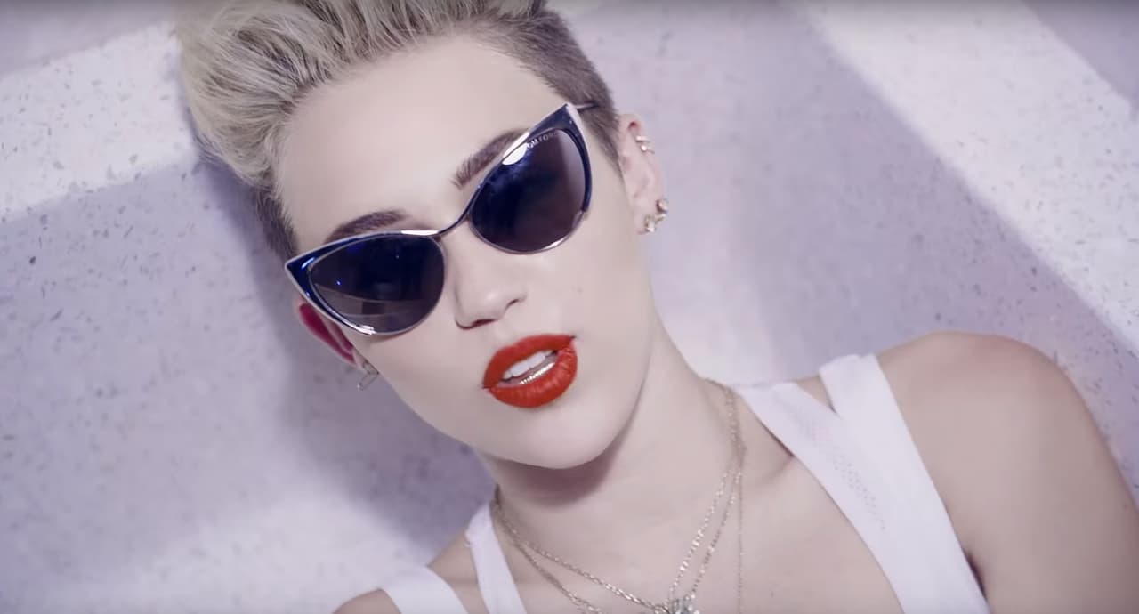 5. Por si fuera poco, Miley tiene en esta lista otro de los videoclips con má dislikes de la historia, esta vez su canción 'We Can't Stop'.