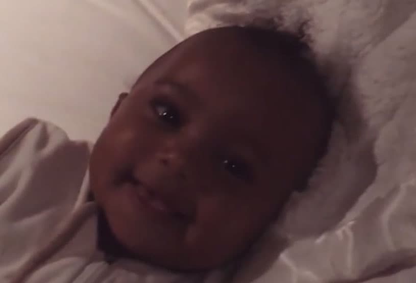 ¿A quién se parece, a su papi o mami?