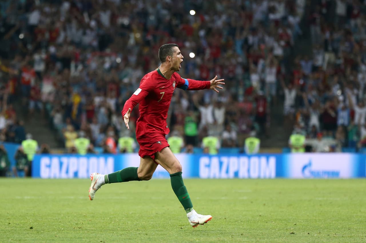 Aunque rescata un punto Portugal, pudo haber sido peor. Y para CR7 es una actuación en un Mundial inédita, sobresaliente, pues nunca había marcado más de un gol y hoy se despachó con tres.