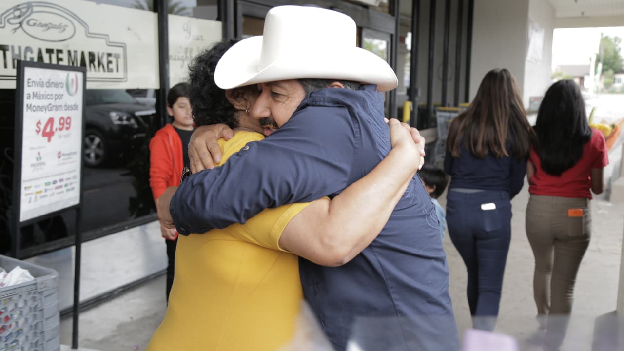 El Bueno, La Mala y El Feo complacieron a muchas madres del Sur de California.