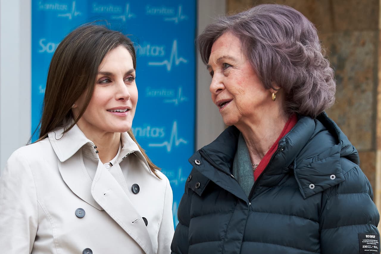 Este fue un momento de gran expectación, pues suponía la reaparición pública de las dos reinas después del momento de alta tensión protagonizado en Palma entre ambas, y que ha tenido gran repercusión internacional.