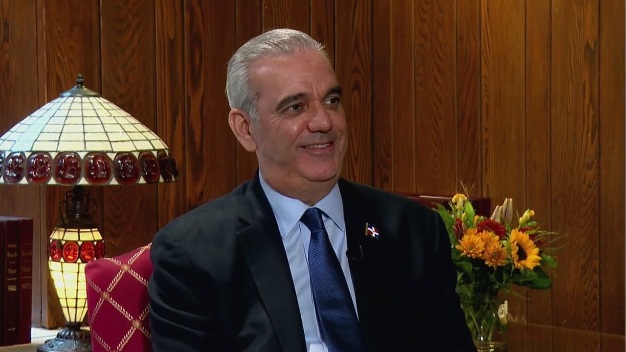 "Todos los días se amanece con una crisis": presidente de República Dominicana habla con N+ Univision 41