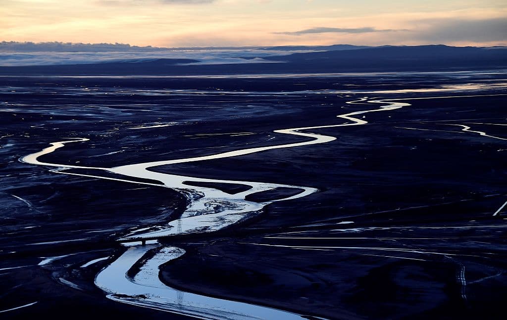 El salar de
<b>Uyuni</b> es el mayor desierto de sal continuo y alto del mundo.