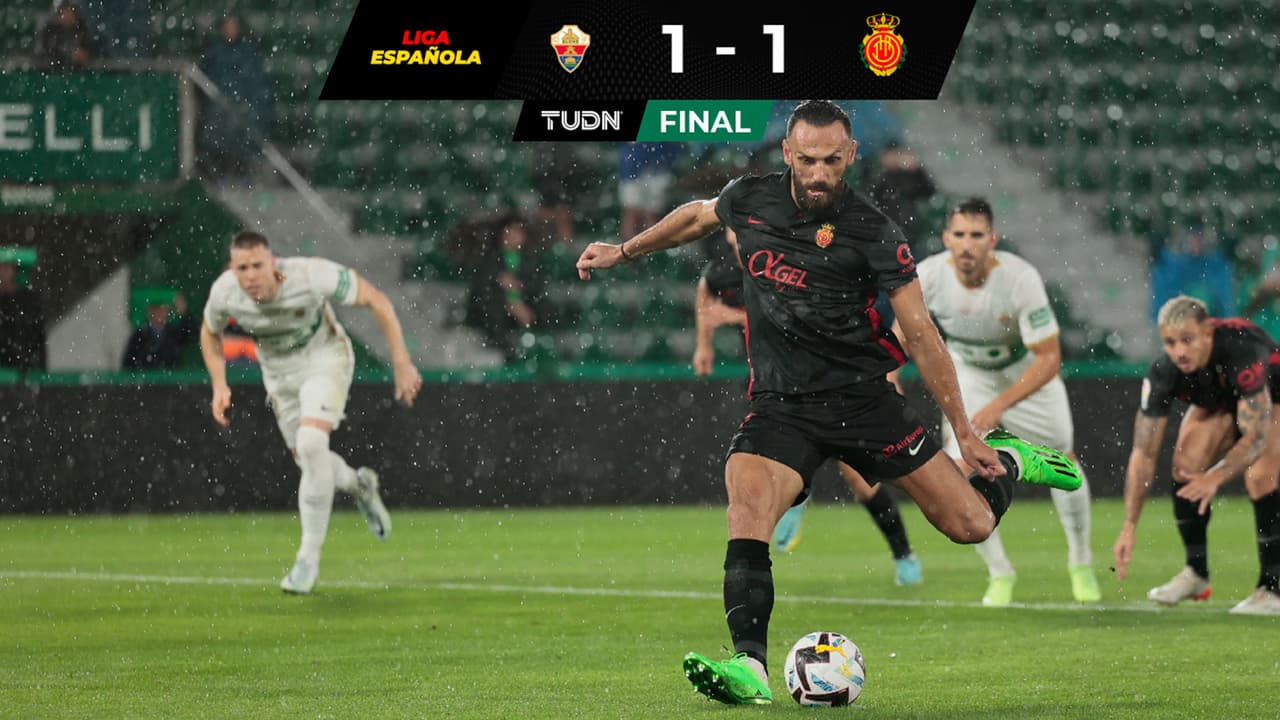Con mucha polémica, El Mallorca de Aguirre suma punto ante Elche