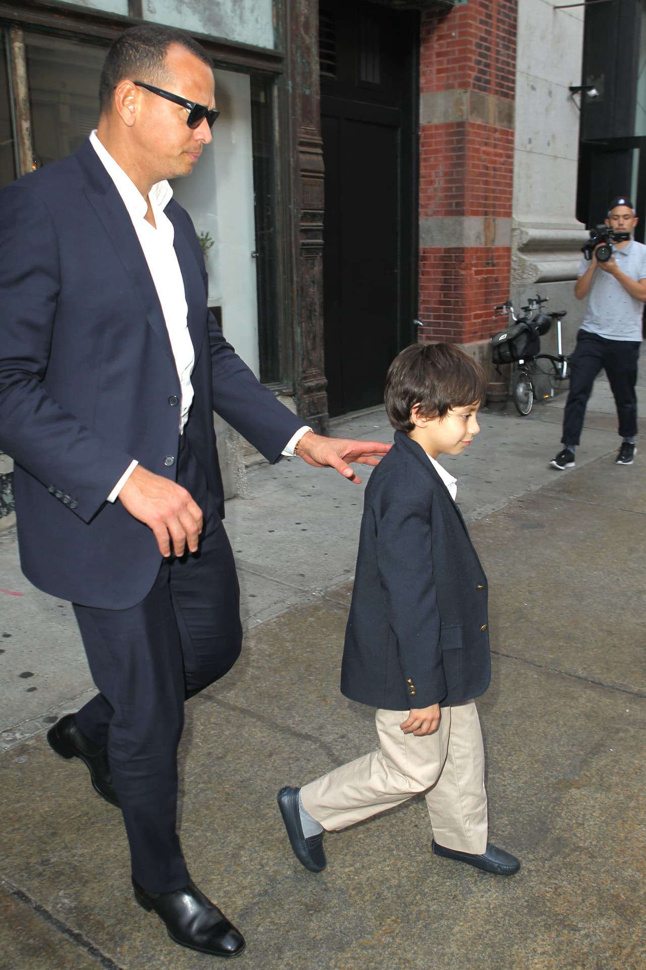 De acuerdo con la fuente, Álex no tendría inconveniente alguno a la hora de dejar Miami atrás, la ciudad en la que ha estado desde que pusiera fin a su carrera deportiva.