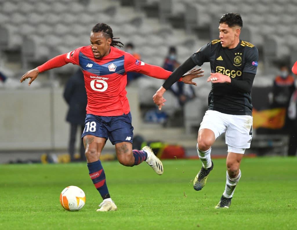 Timothy Weah (72’) adelantaba al conjunto francés; en la recta final del juego, Dusan Tadic (87’) marcó desde los once pasos para conseguir el empate y Brobbey (89’) dio la vuelta al marcador. El mexicano participó todo el encuentro. La vuelta se jugará el próximo 25 de febrero.