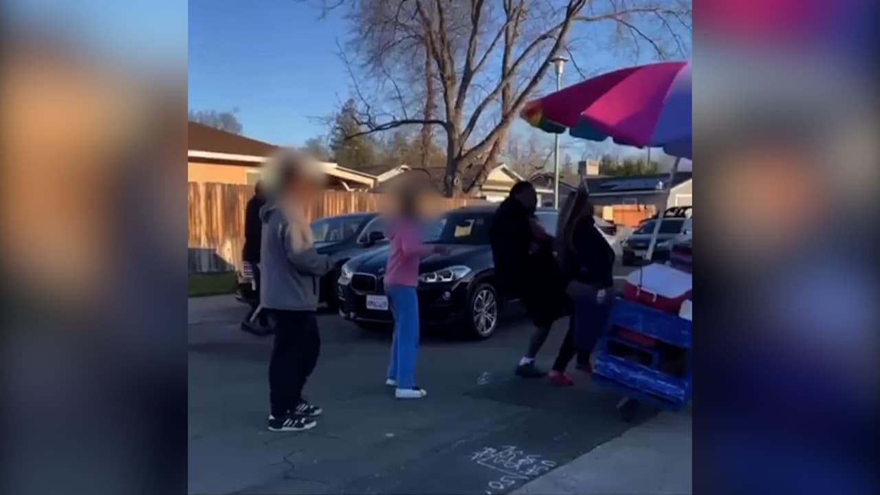 "Tengo miedo que me hagan algo": vendedora ambulante agredida en el sur de Sacramento