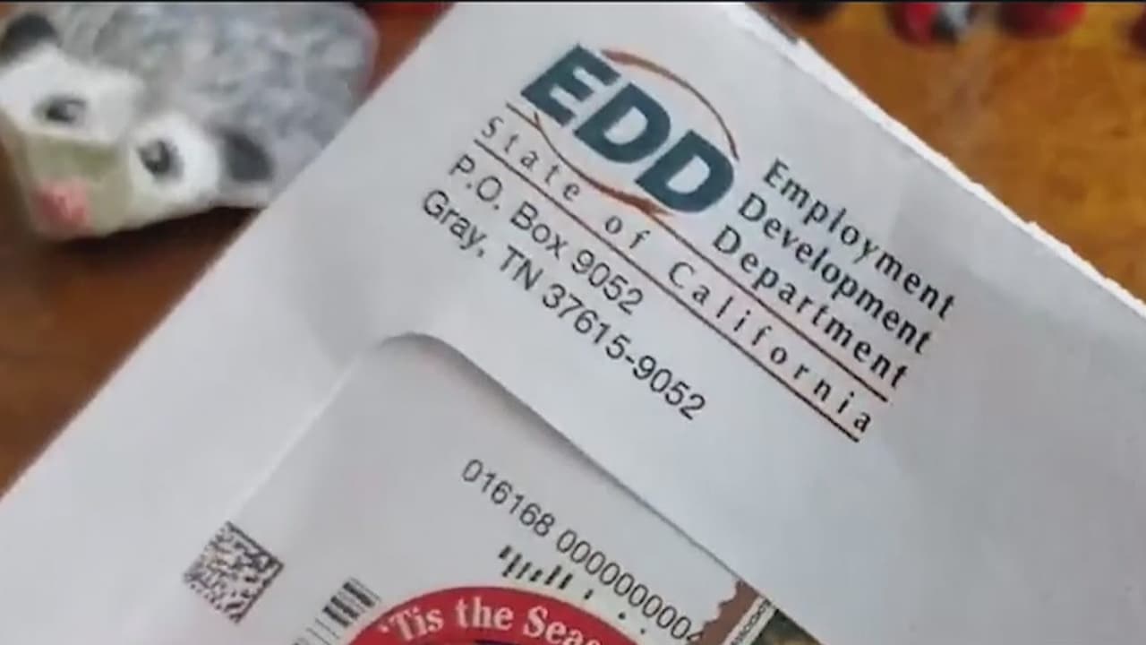 Fraudes al departamento de trabajo de California, EDD reportó fraudes por 20 000 millones de dólares y Univision34 Los Ángeles, ha seguido casos relacionados con estos fraudes millonarios a los beneficios de desempleo, tarjetas de EDD distribuidas a falsas direcciones y clonaciones de tarjetas de débito.