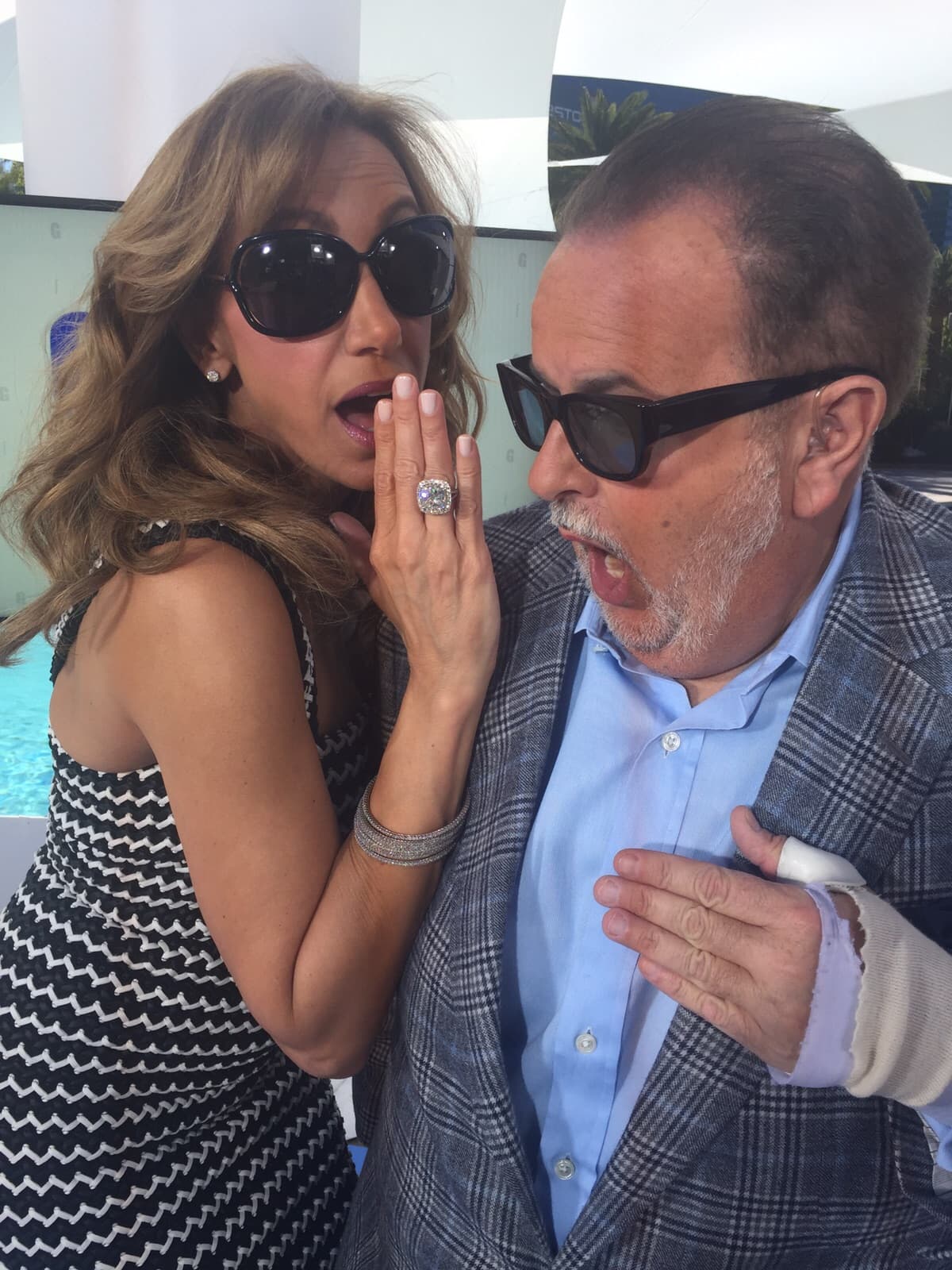 Después de la fiesta del Latin Grammy, Raúl y Lili hicieron un programa con muchos chismesitos.