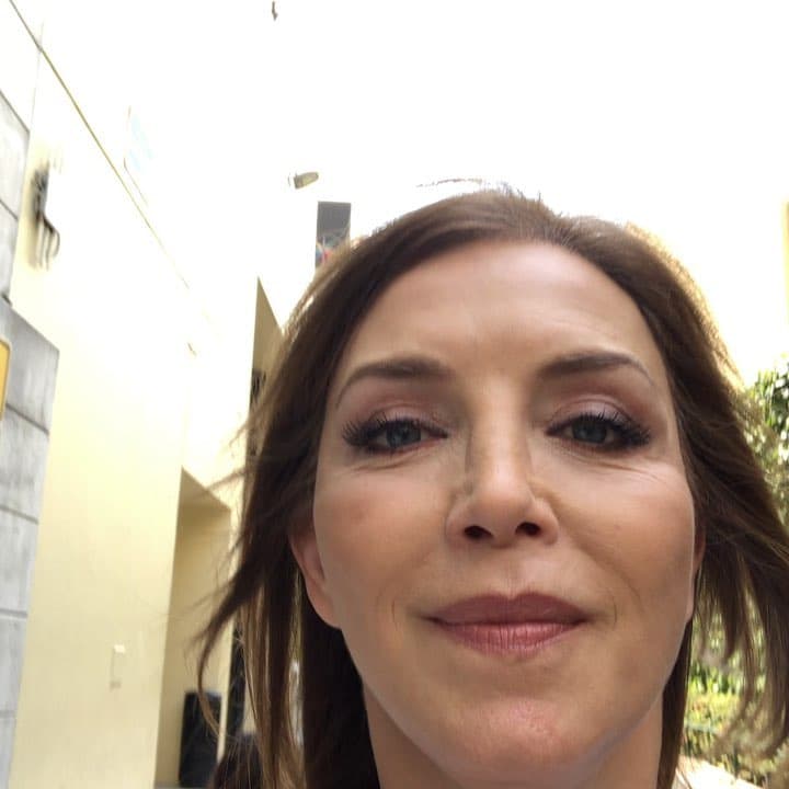 En junio de 2017, la actriz admitió en una entrevista para el diario 
<b><a href="https://www.reforma.com/aplicacioneslibre/articulo/default.aspx?id=1258775&md5=4eee5c30fcb58502bc865507a1165b94&ta=0dfdbac11765226904c16cb9ad1b2efe" target="_blank">Reforma</a></b> que se mudó a Estados Unidos debido a que se sentía insegura en México: "La razón por la que me fui a vivir a Estados Unidos, porque yo seguí con Televisa cinco años más, 
<b><a href="https://www.univision.com/famosos/aumentan-a-18-los-famosos-victimas-del-hampa-en-mexico-en-2019-un-robo-y-secuestro-son-los-ultimos-casos-fotos" target="_blank">fue por la inseguridad</a></b>. Te soy muy honesta".
<br>