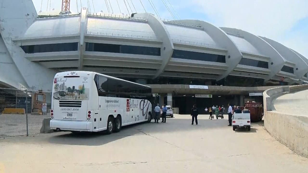 Canadá habilita estadio olímpico para atender oleada de refugiados haitianos procedentes de EEUU