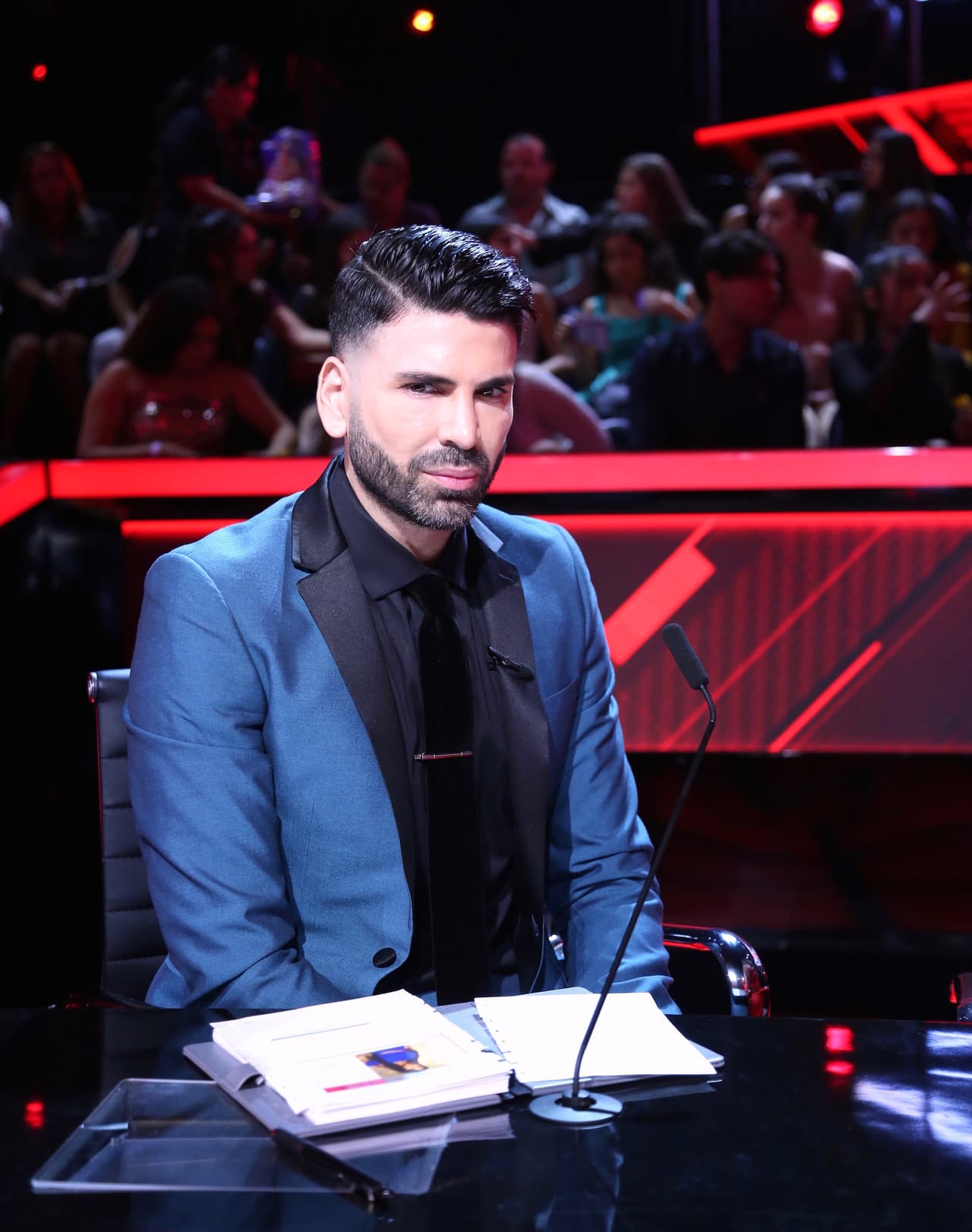 El experto en moda y belleza compartió el mensaje que le envió Marijosé este martes. En el texto, le pide que no se vaya a enfadar por lo que está a punto de preguntarle.