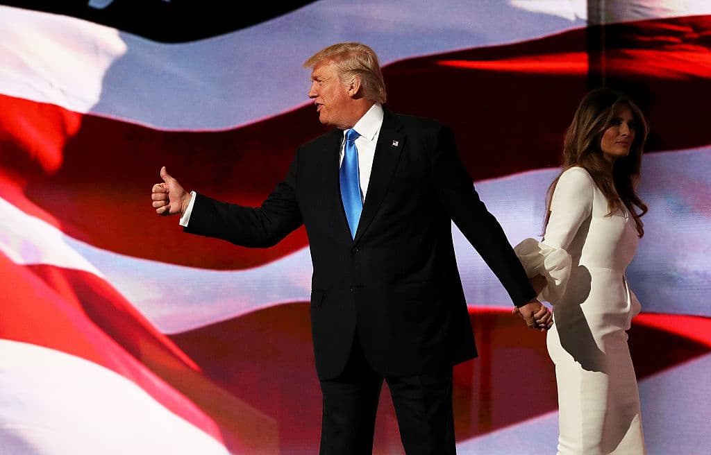 La campaña de Trump intenta mirar hacia otro lado: “El discurso de Melania fue muy bueno”