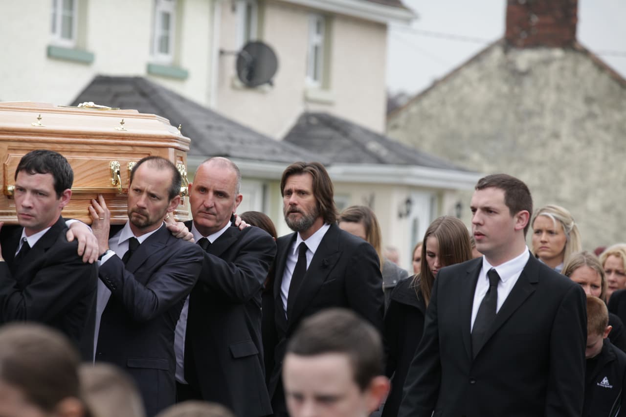 Jim Carrey en el funeral de Cathriona White